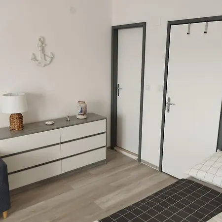 Apartment Blue Lagoon Silver *