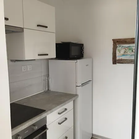 Apartment Blue Lagoon Silver